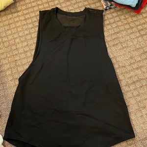 Black Lululemon workout top. Black and Sz 8